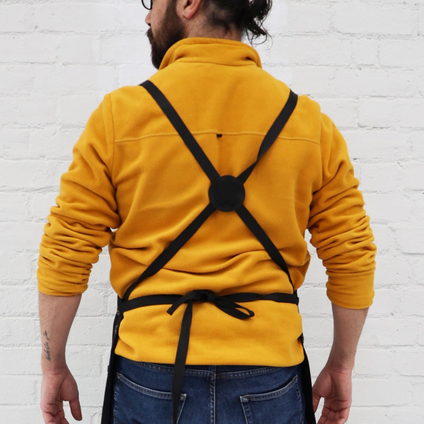 Cross-back Barber Apron: 1 Ultimate Extraordinary Pro Gear